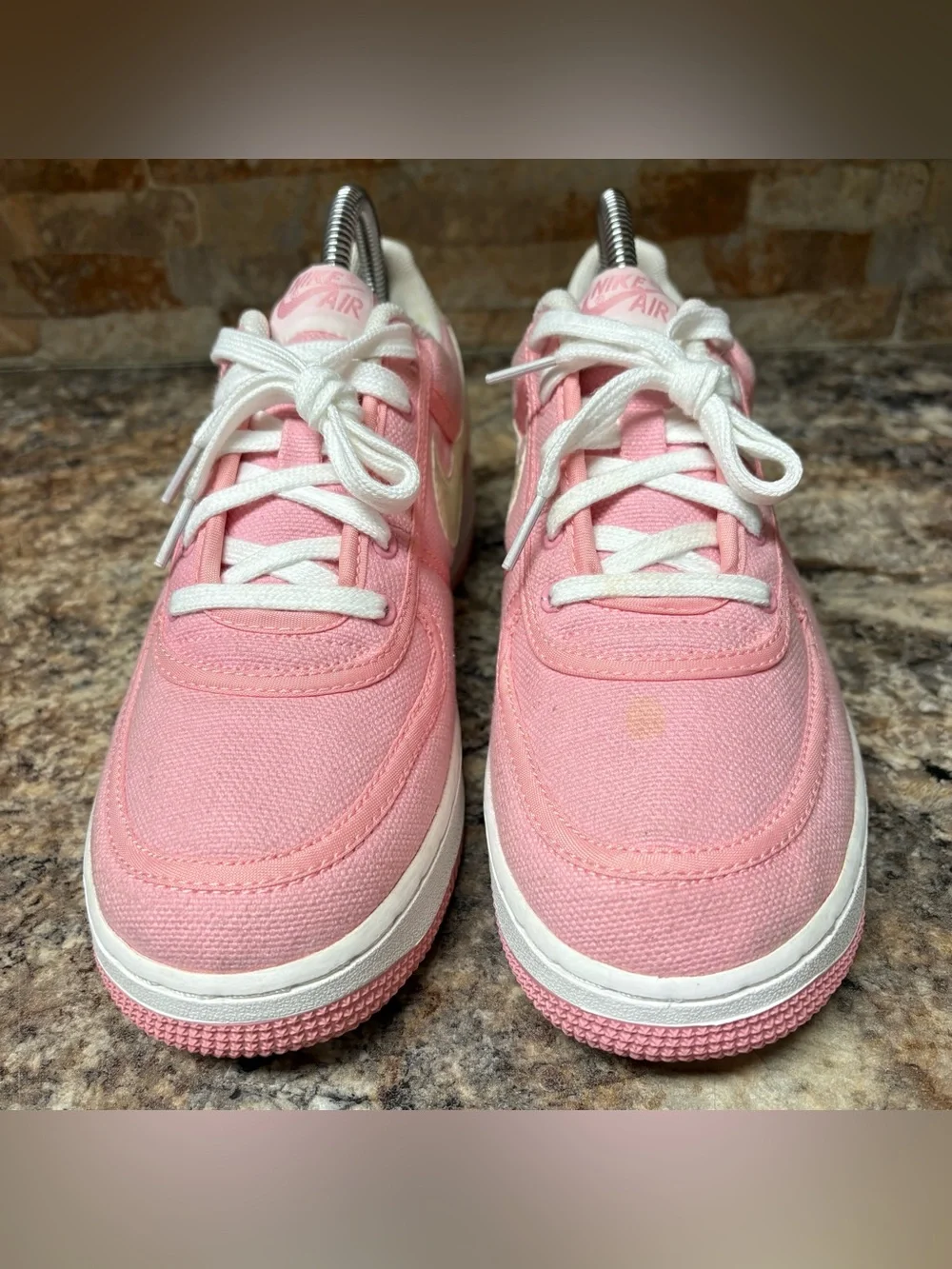 Nike Air Force 1 2003 Pink Canvas 306512-611 Women’s Size 8 Men’s Size 6.5